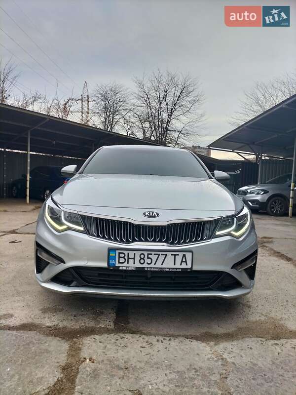 Kia K5 (2019)
