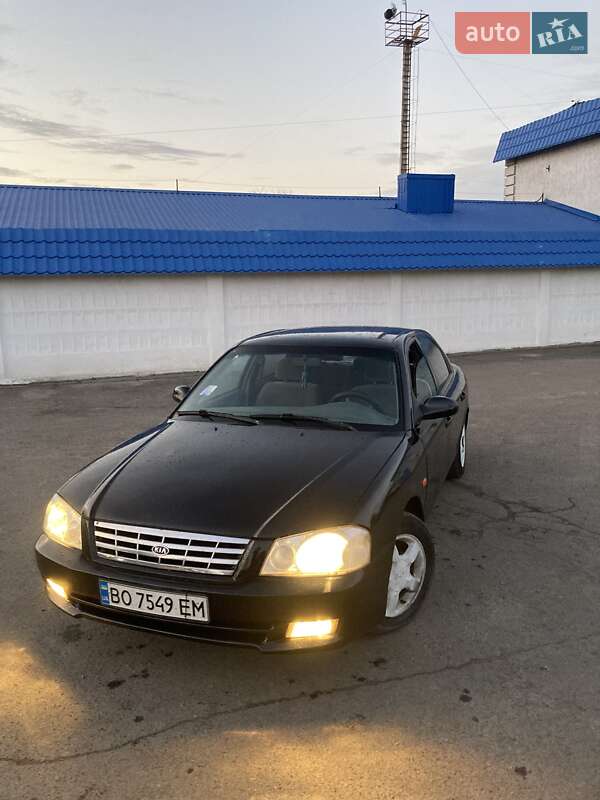 Kia Magentis (2001)
