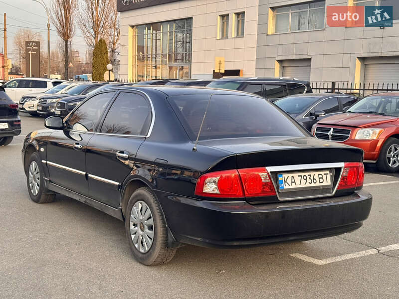 Kia Magentis (2004)