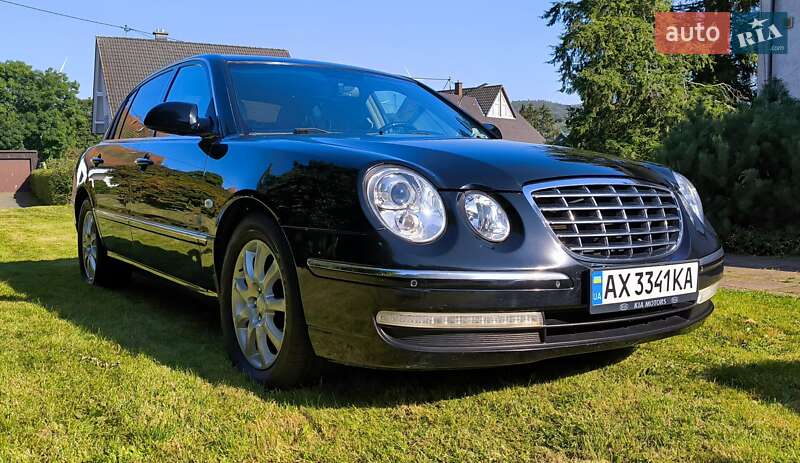 Kia Opirus (2007)