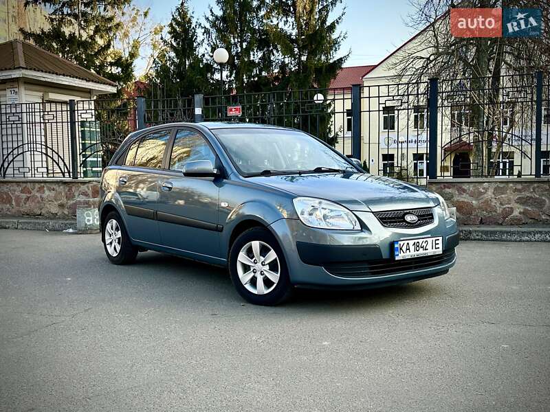 Kia Rio (2008)