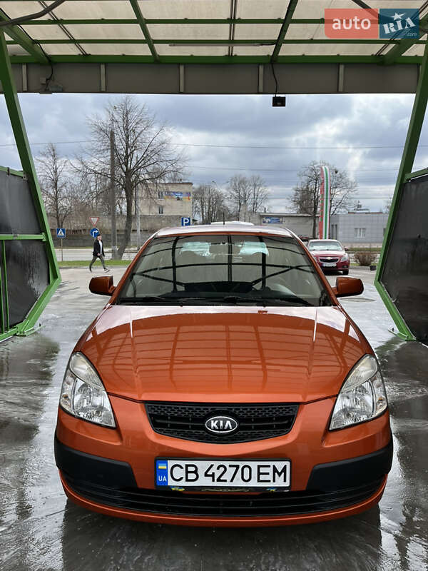 Kia Rio (2006)