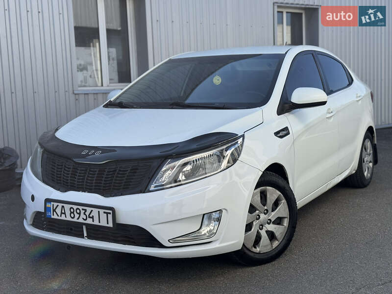Kia Rio (2012)
