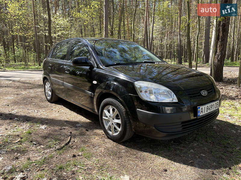 Kia Rio (2009)