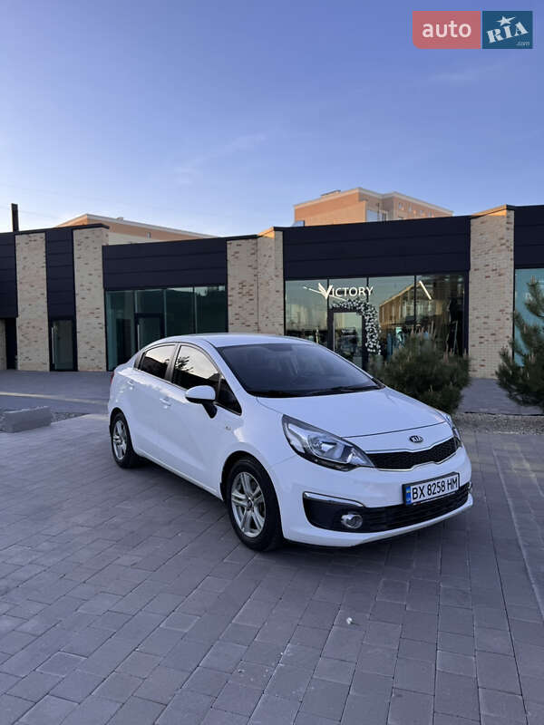 Kia Rio (2015)