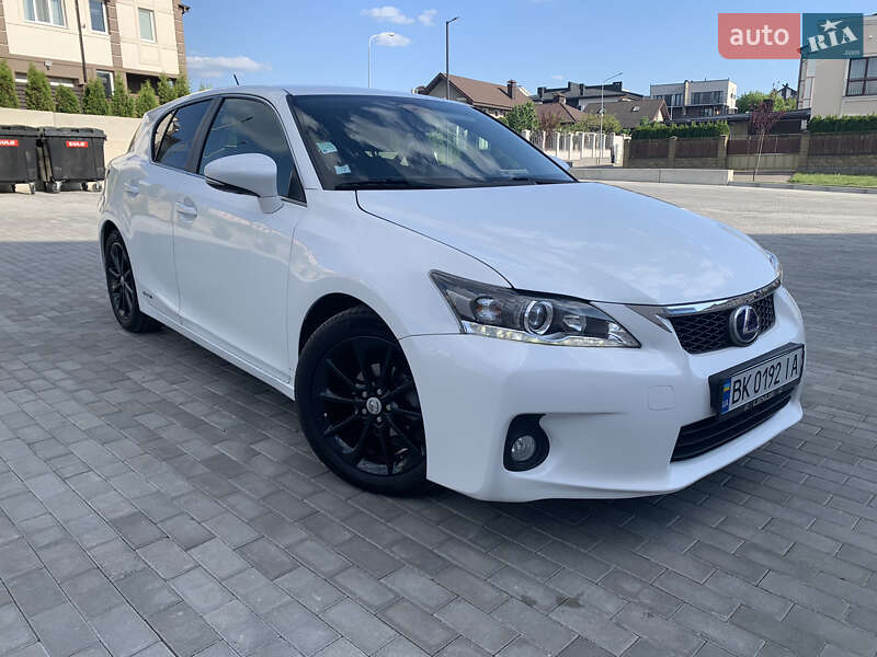 Lexus Ct (2011)