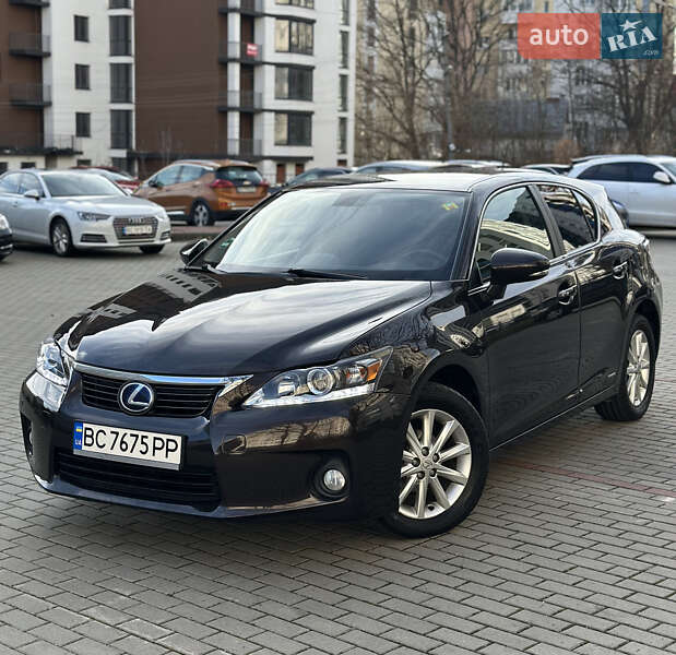 Lexus Ct (2013)