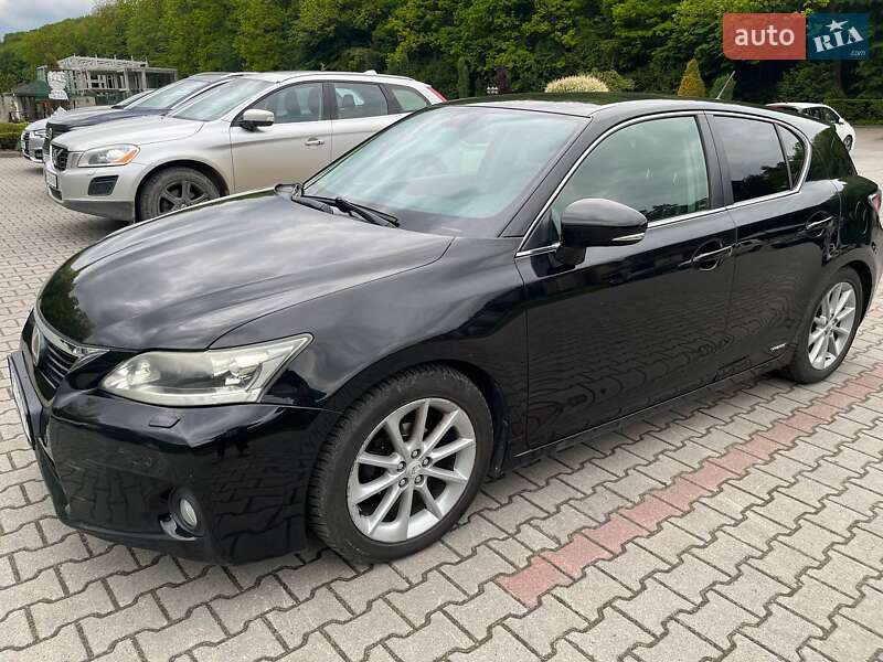 Lexus Ct (2011)
