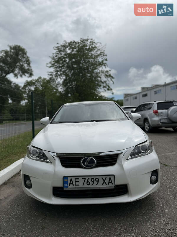 Lexus Ct (2013)