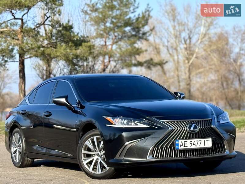 Lexus Es (2018)
