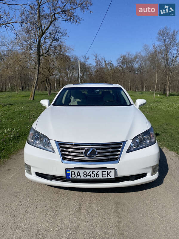 Lexus Es (2012)
