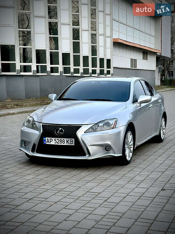 Lexus Is (2009)