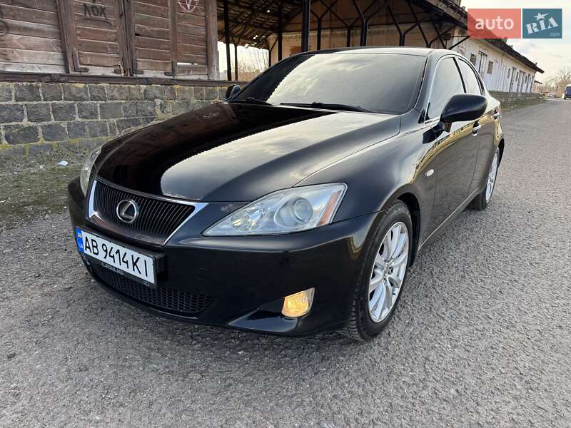 Lexus Is (2008)