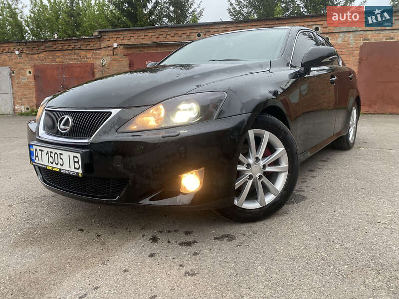 Lexus Is (2009)