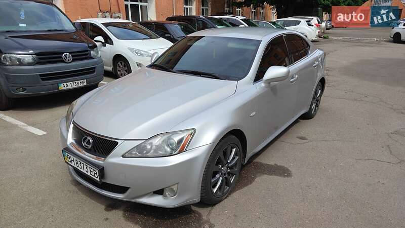Lexus Is (2007)