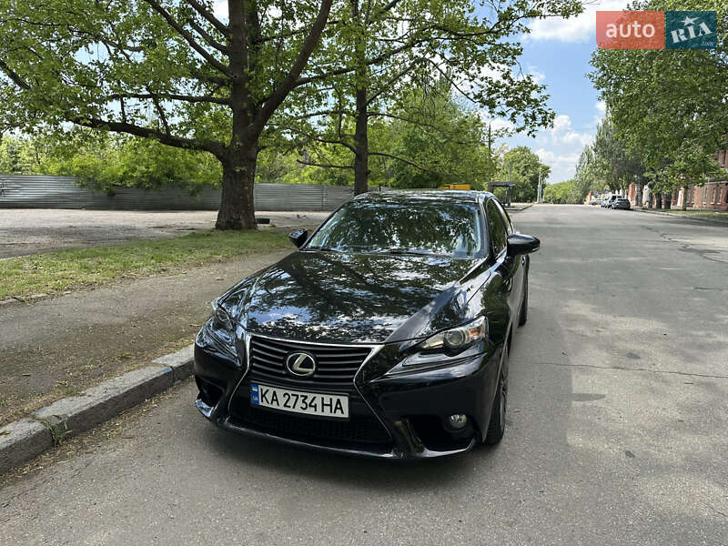 Lexus Is (2013)