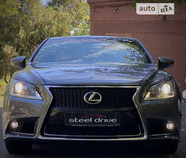 Lexus Ls 460 (2013)