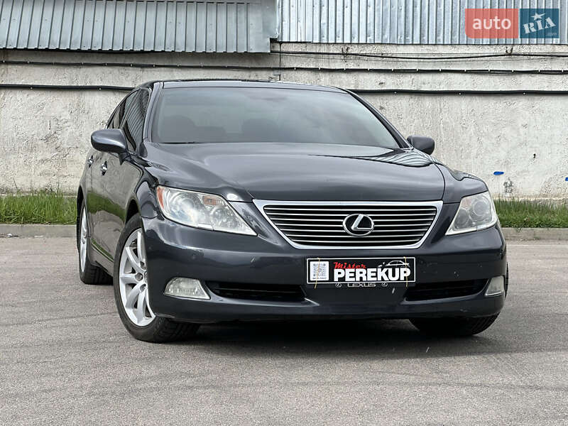 Lexus Ls (2008)