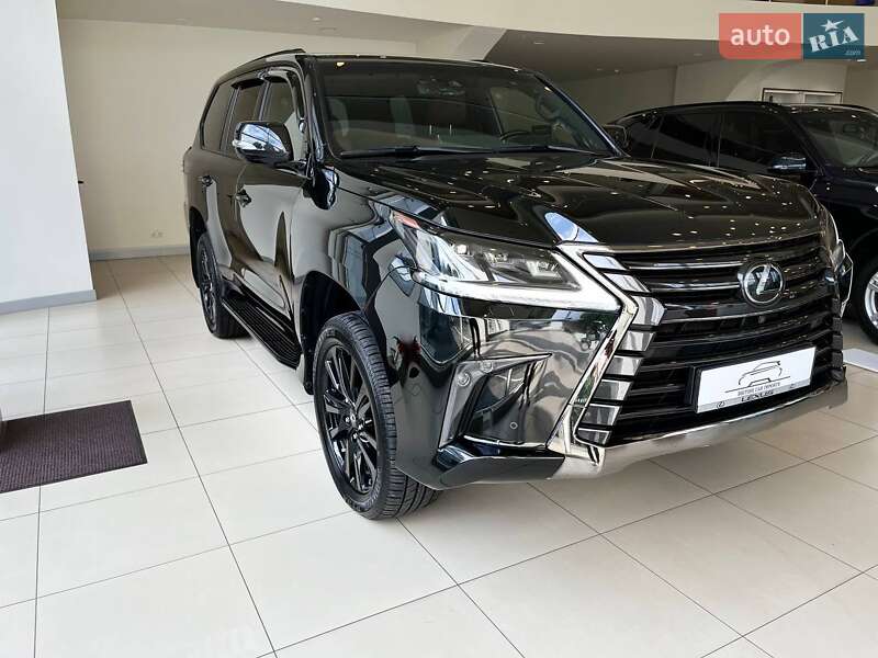 Lexus Lx 450d (2020)