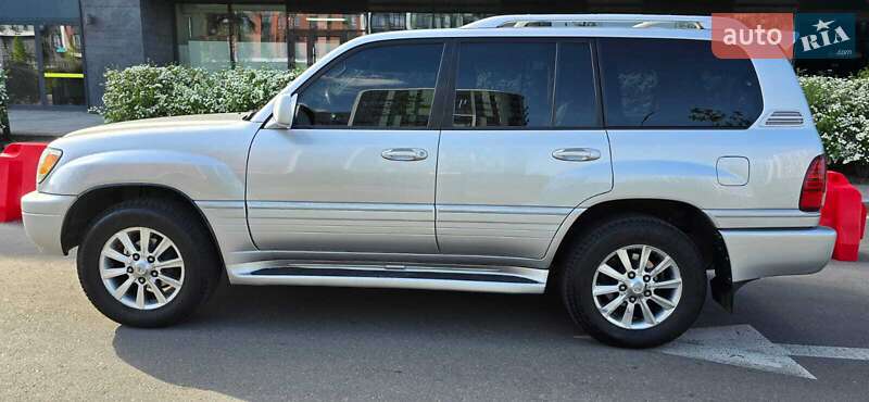 Lexus Lx 470 (2005)