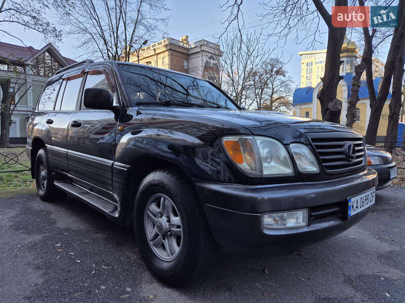 Lexus Lx 470 (2002)