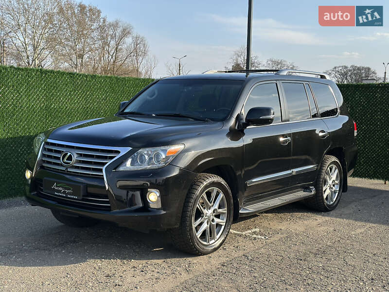 Lexus Lx (2012)