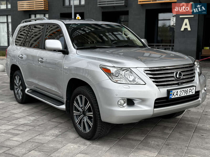 Lexus Lx (2010)