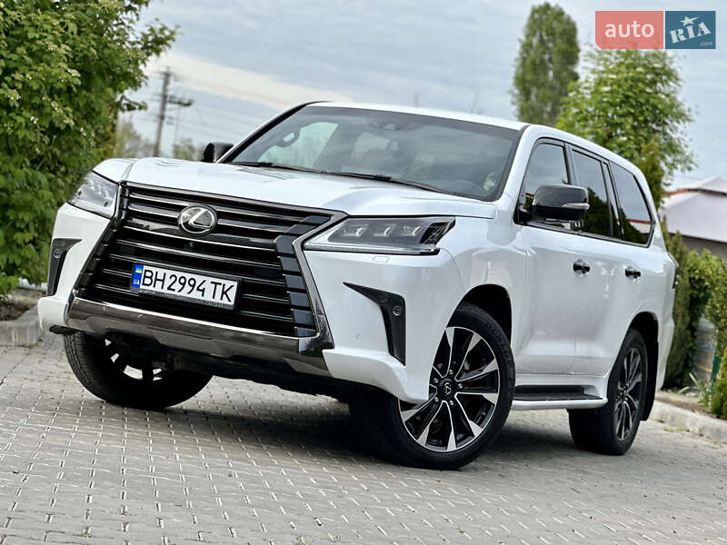 Lexus Lx (2020)