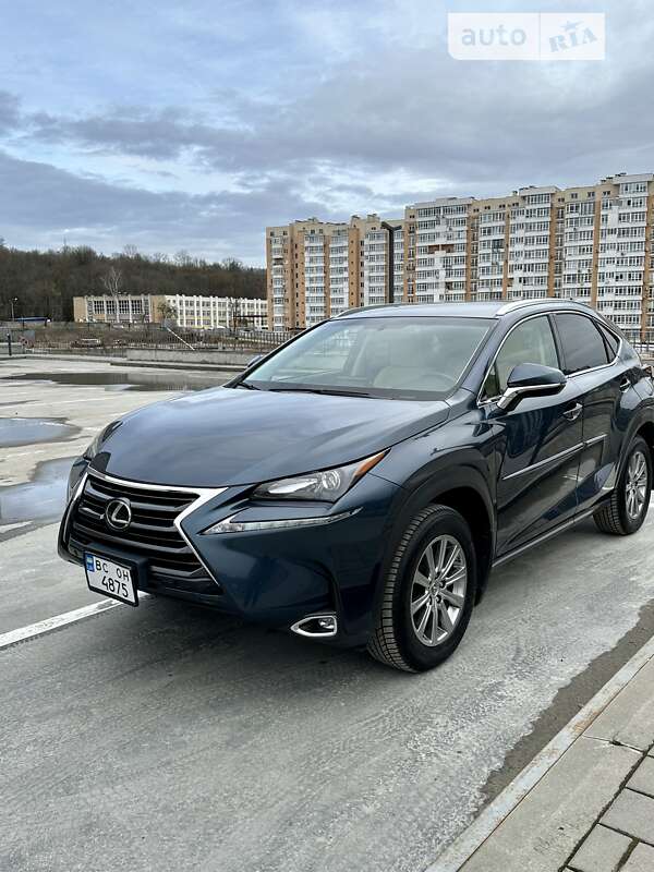 Lexus Nx 200 (2015)