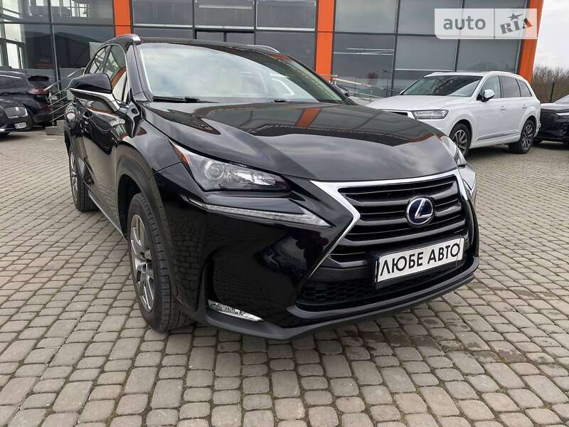 Lexus Nx 200t (2016)