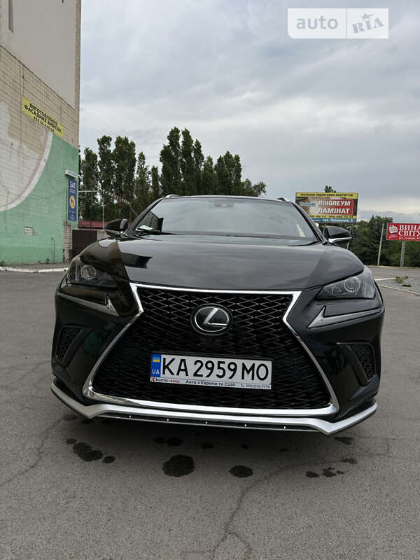 Lexus Nx 300 (2020)