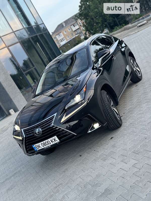 Lexus Nx 300 (2017)
