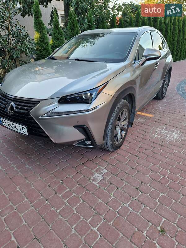 Lexus Nx 300h (2018)