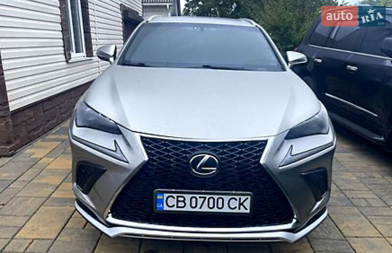 Lexus Nx 200t (2015)