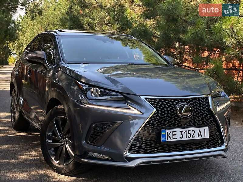 Lexus Nx (2019)