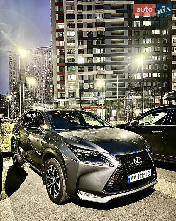 Lexus Nx (2016)