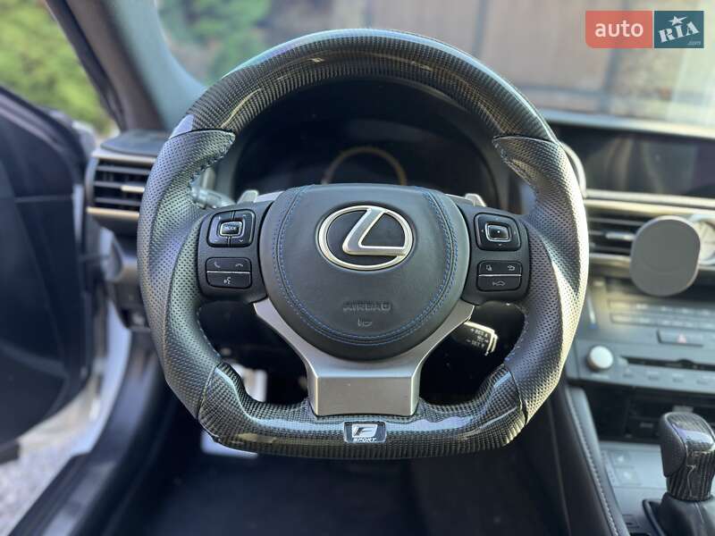 Lexus Rc (2017)