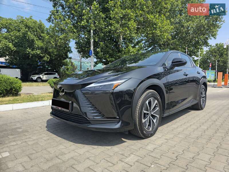 Lexus Rz (2023)