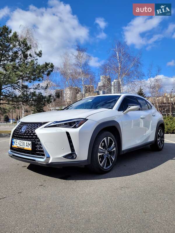 Lexus Ux (2019)