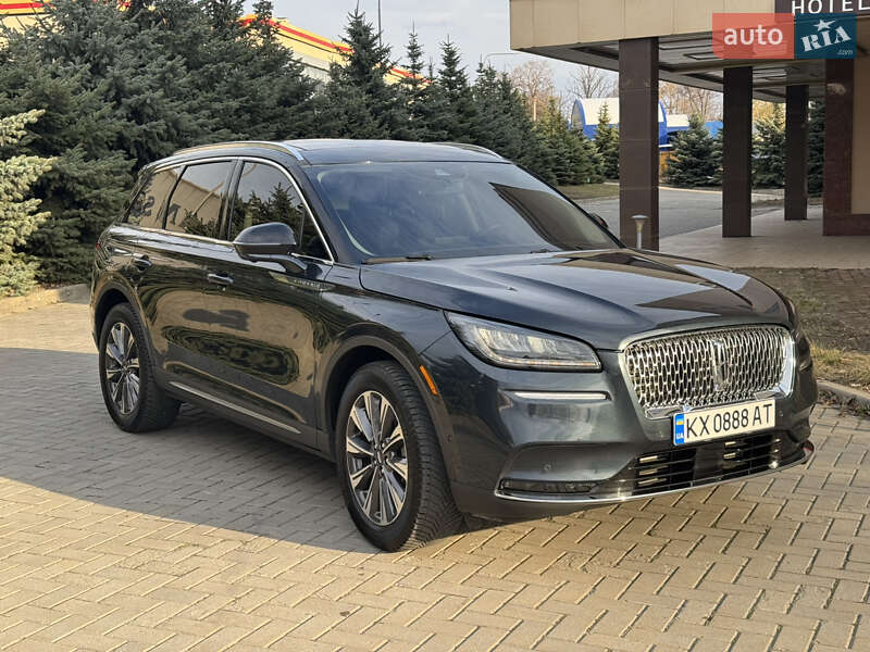 Lincoln Corsair (2020)
