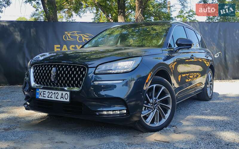 Lincoln Corsair (2021)