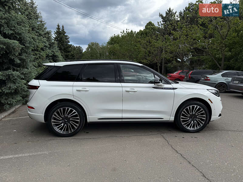 Lincoln Corsair (2021)