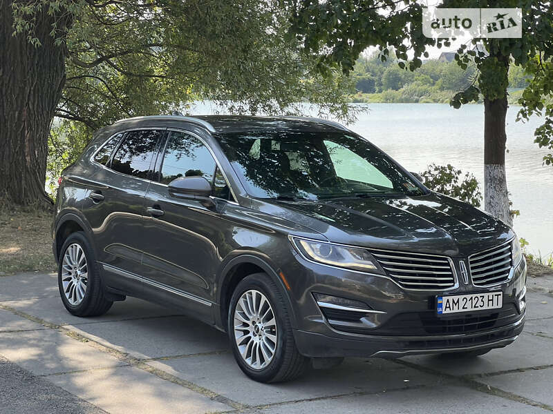 Lincoln Mkc (2016)