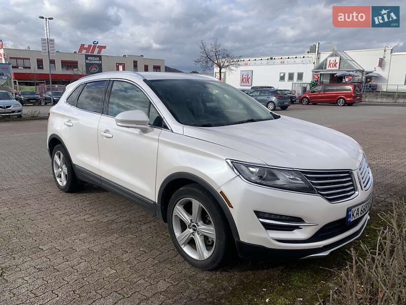 Lincoln Mkc (2017)