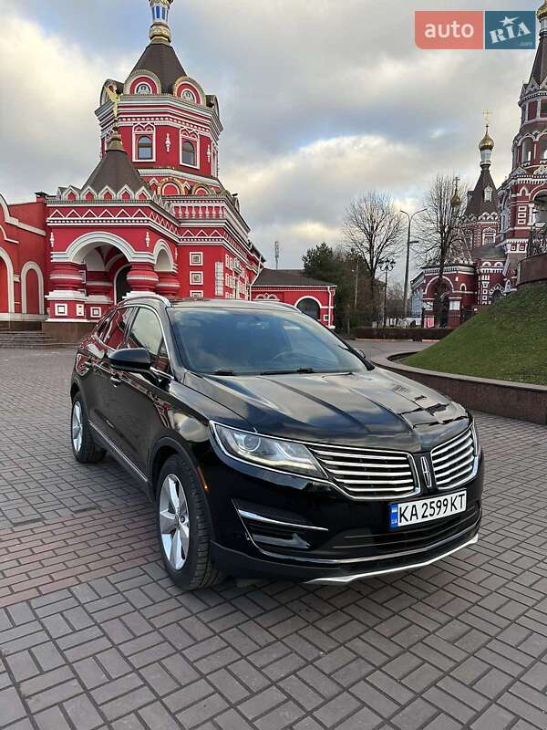 Lincoln Mkc (2017)