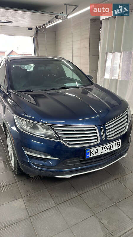Lincoln Mkc (2017)
