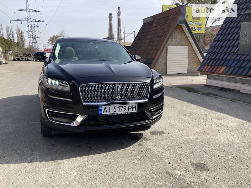 Lincoln Nautilus (2019)
