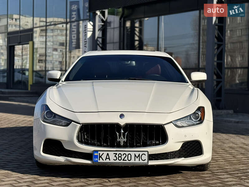 Maserati Ghibli (2013)