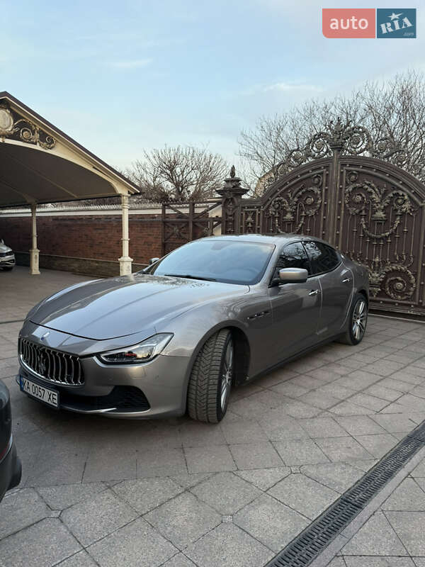 Maserati Ghibli (2013)