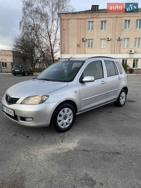 Mazda 2 (2003)